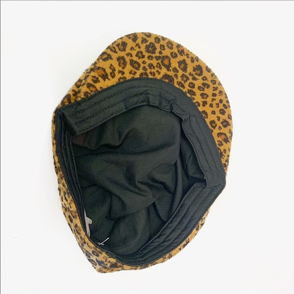 Messenger Cap Hat Leopard - Picture 3 of 4